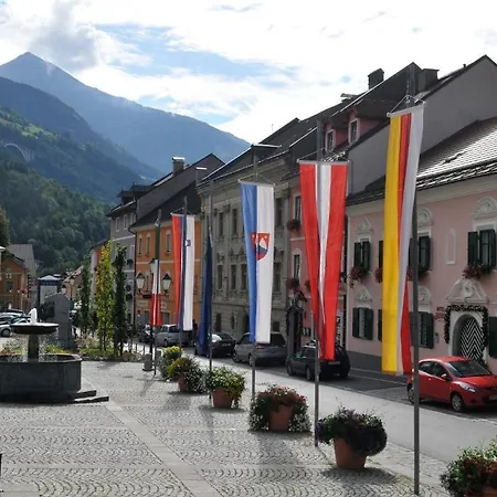 Pacher Hotel 3*