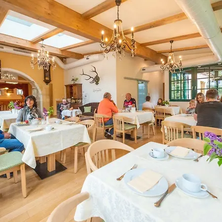 Pacher מלון אוברוולאך